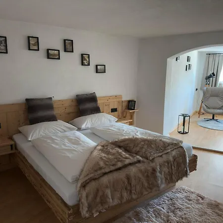 Sonnalm Lechtal * Bach (Tyrol)