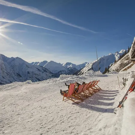 Sonnalm Lechtal * Bach (Tyrol)